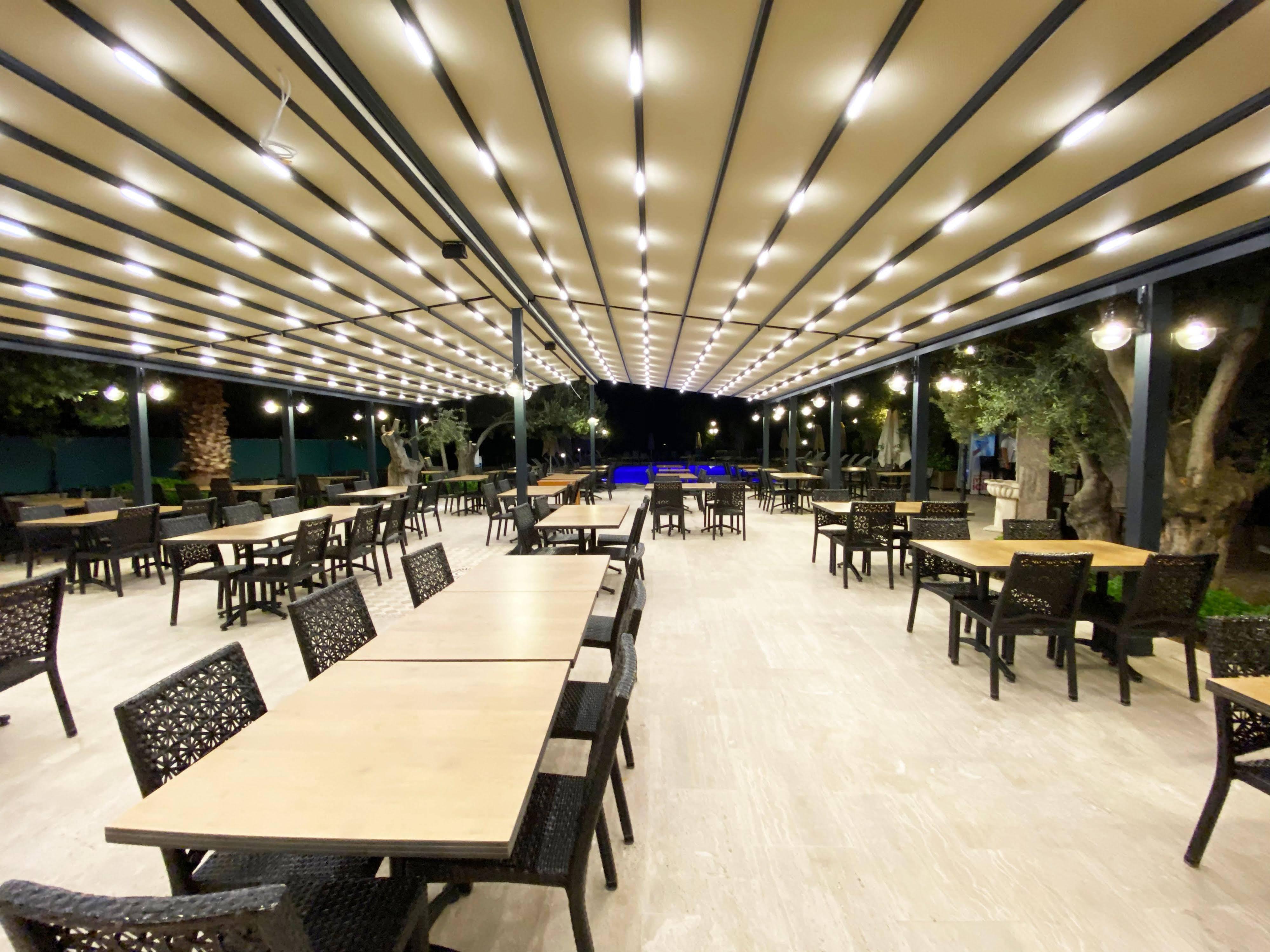 Assos Park Hotel Bagian luar foto