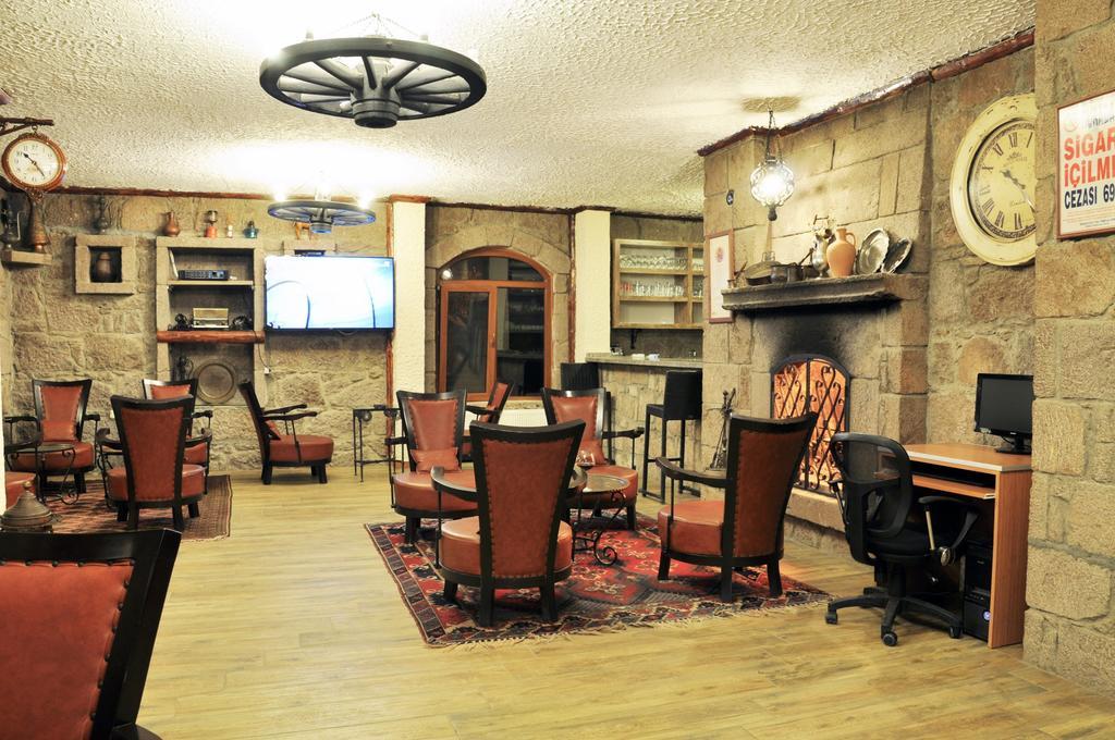 Assos Park Hotel Bagian luar foto